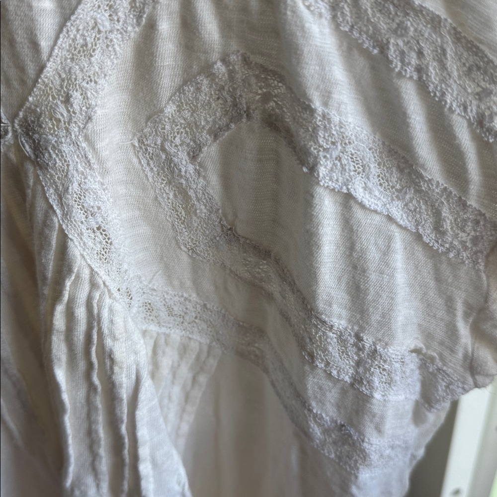 Free People Cream Blouse with Intricate Design - Picture 5 of 6
